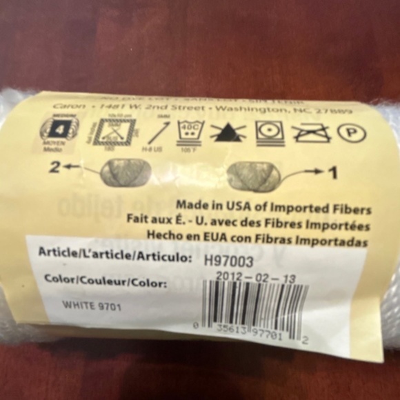 1 skein of yarn - White - Picture 4 of 4